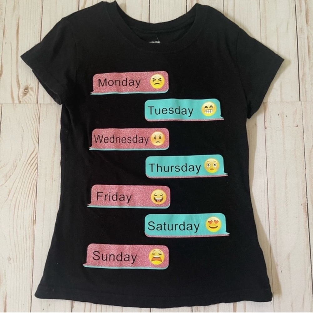 Emoji tee